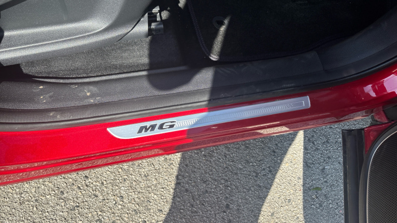 MG Hs 1.5 T-GDI Excite 5dr Petrol Hatchback